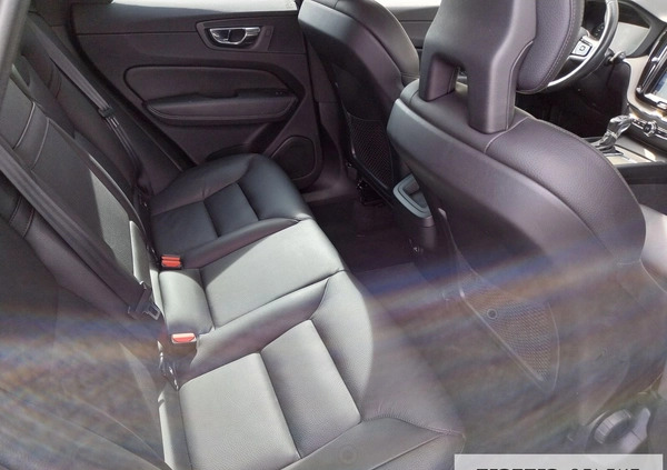 Volvo XC 60 cena 144900 przebieg: 95890, rok produkcji 2018 z Poznań małe 781